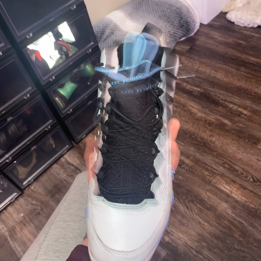 Jordan 9 (unc) - Picture 2 of 7